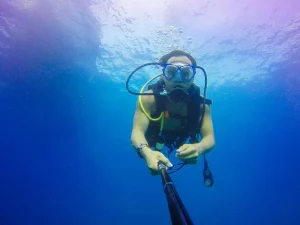 Action cameras for diving: a guide to getting started in underwater photography