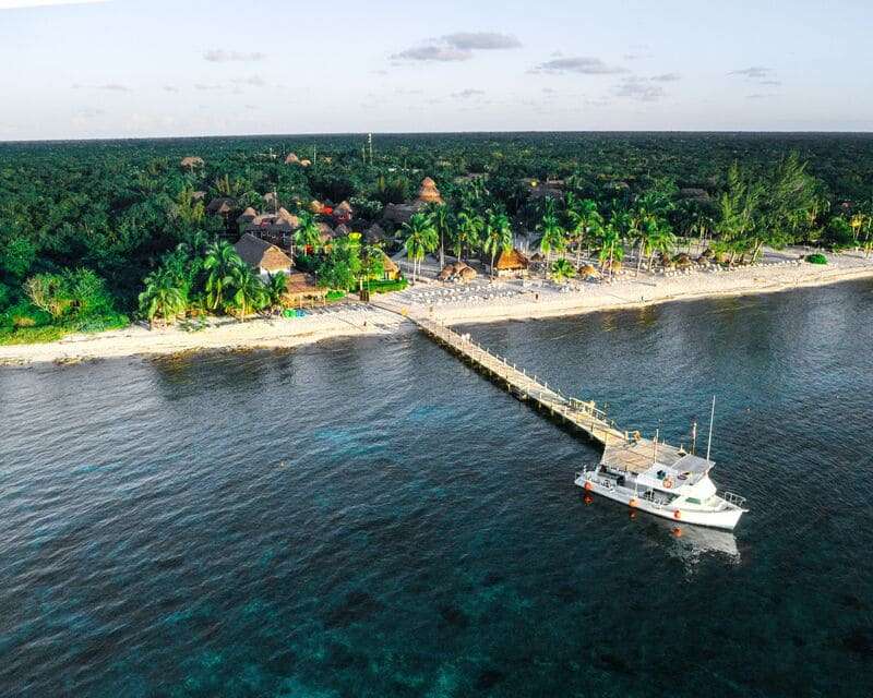 Riviera Maya vs Bahamas Diving where to Plan Your Next Great Underwater Adventure