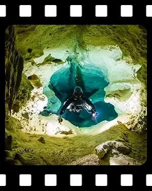 cenote_F02_300